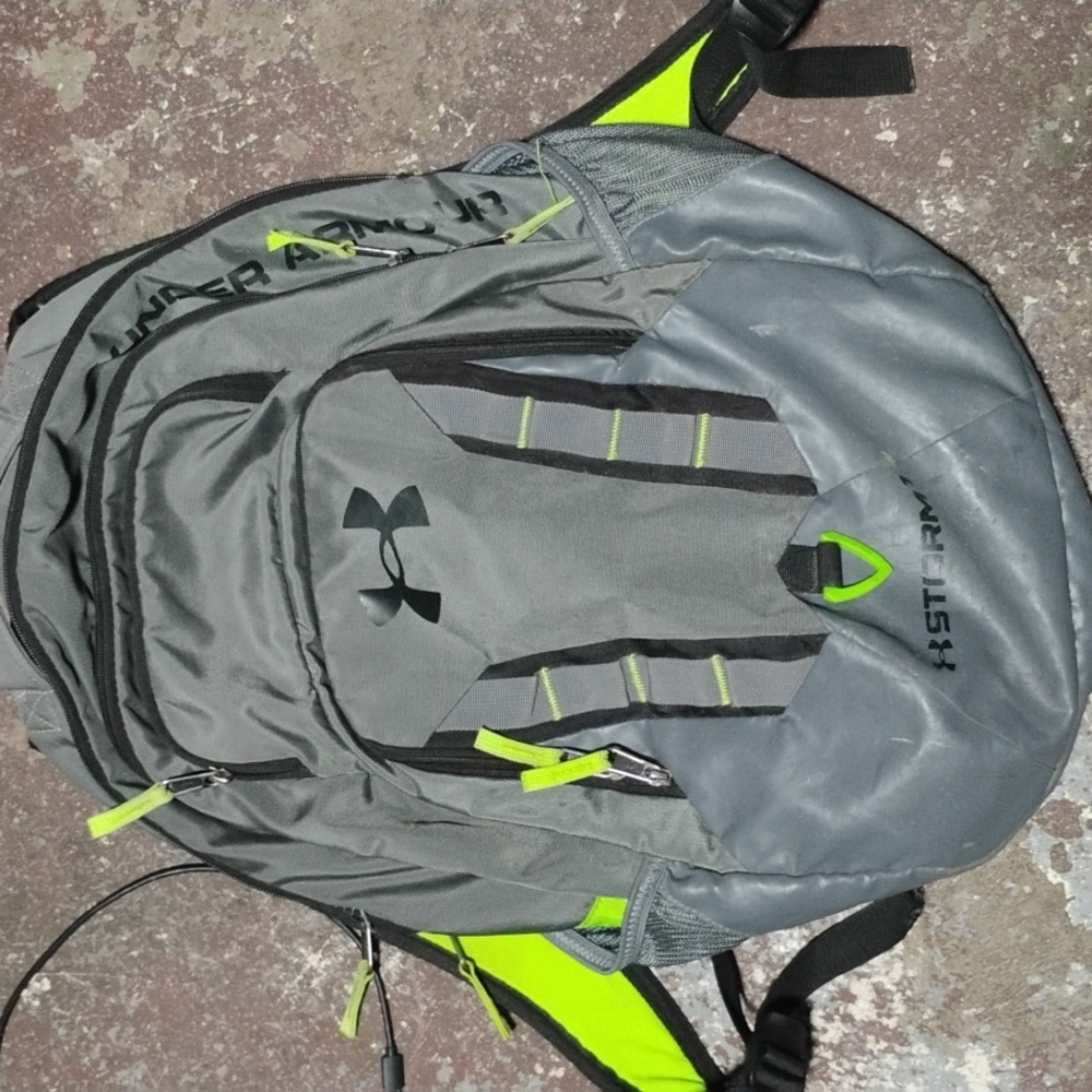 Under armour backpack pre loved